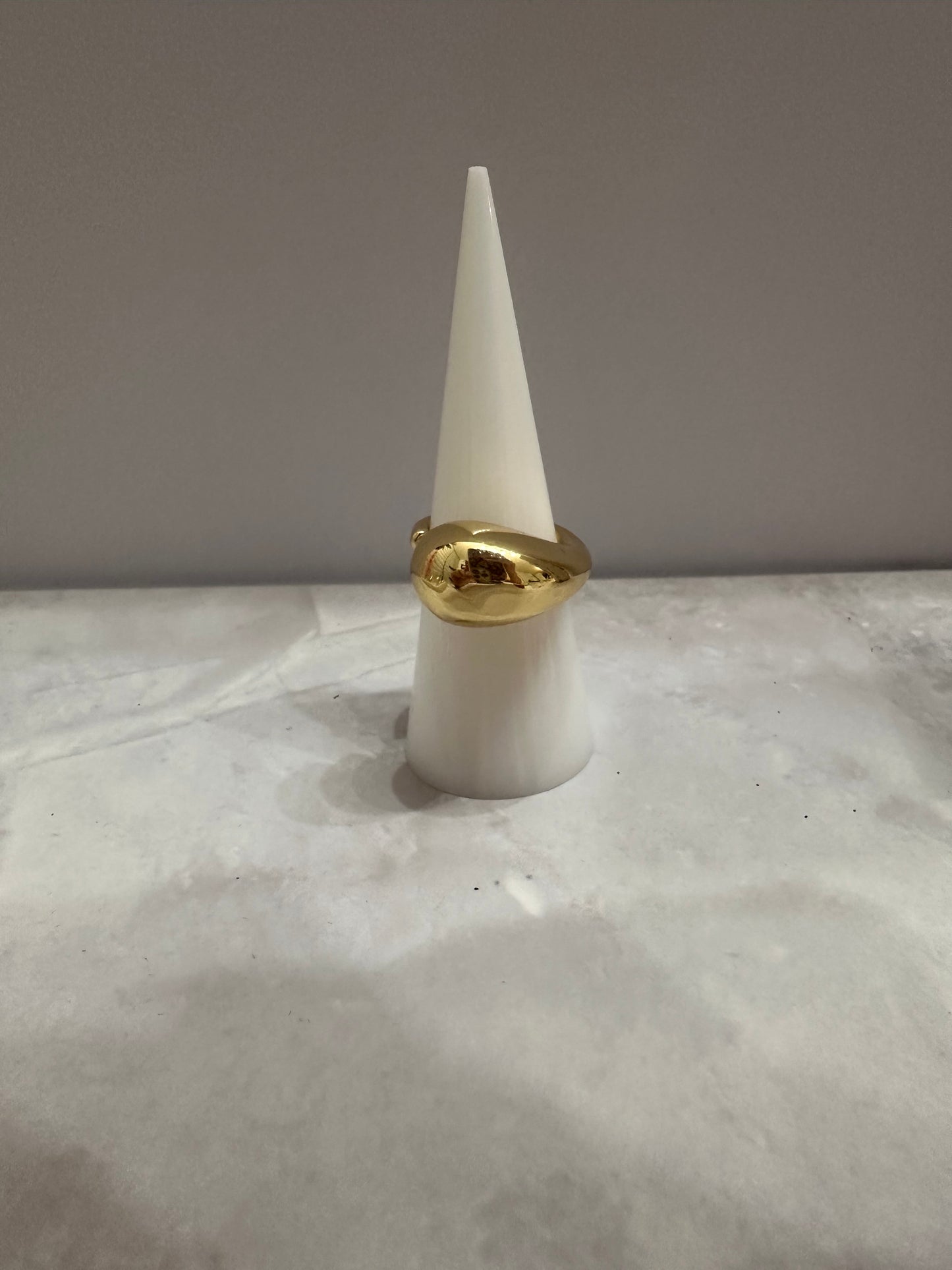 Drop Gold Ring