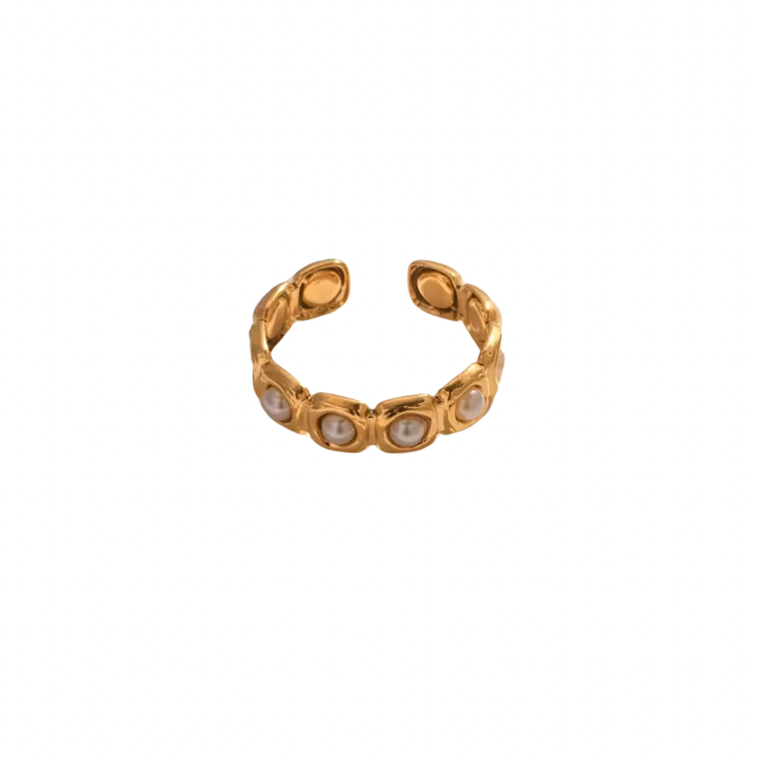 Pretty Pearl Ring