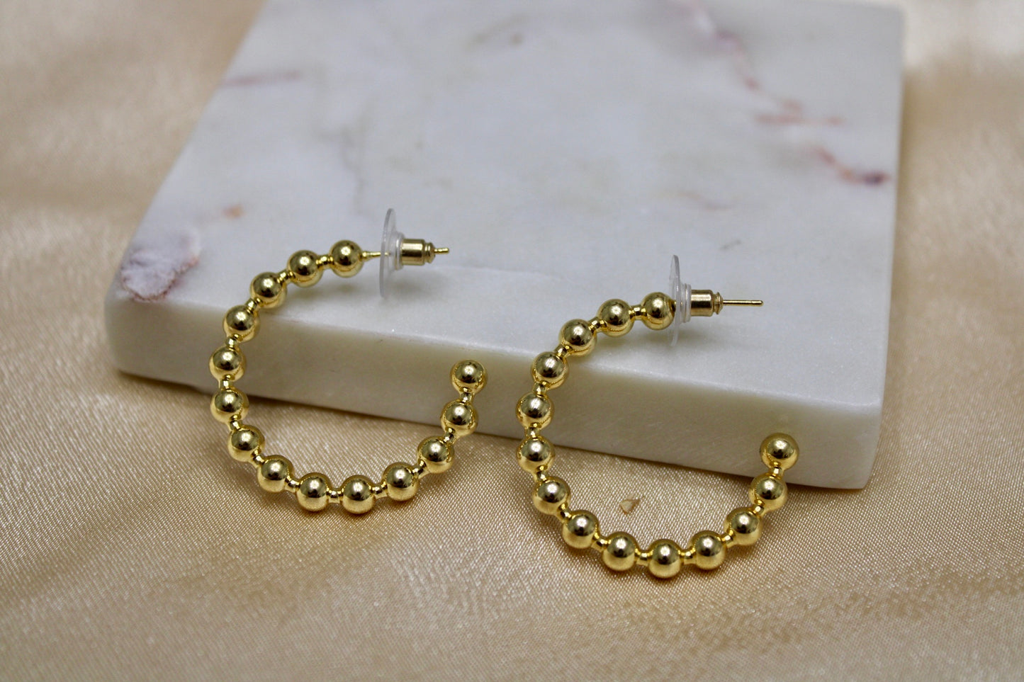 Classic balls earrings