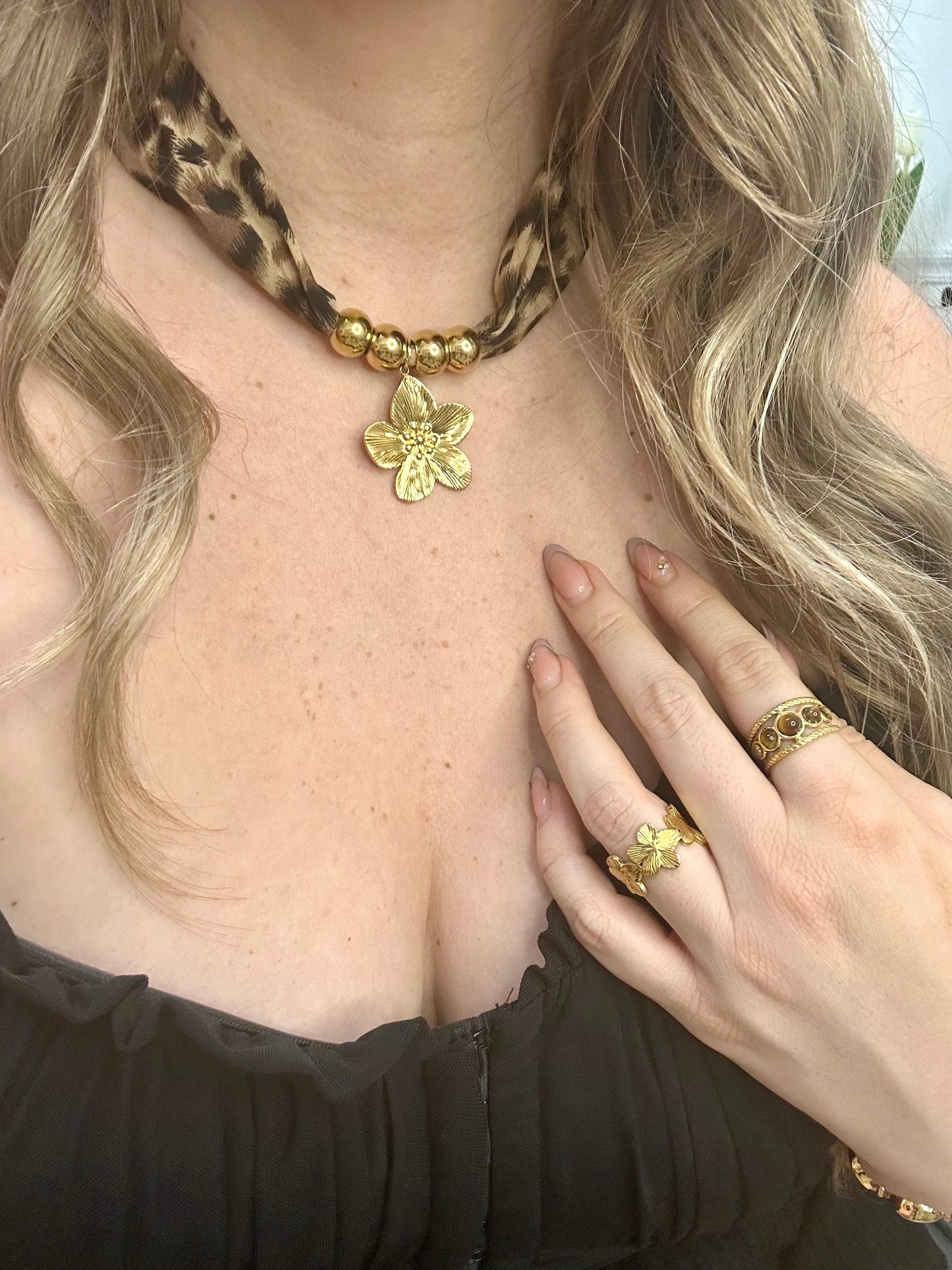 Flower Print Necklace