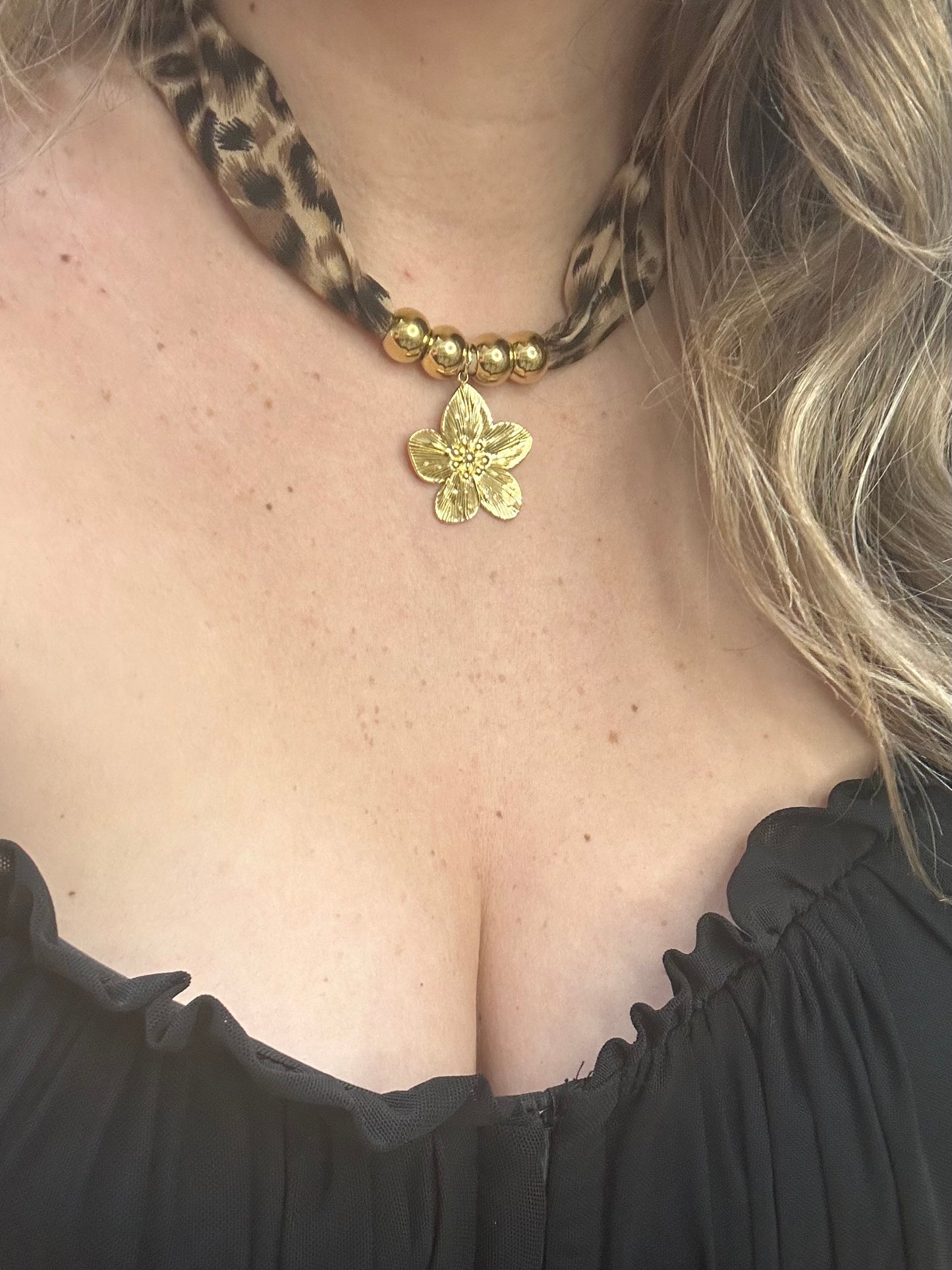 Flower Print Necklace