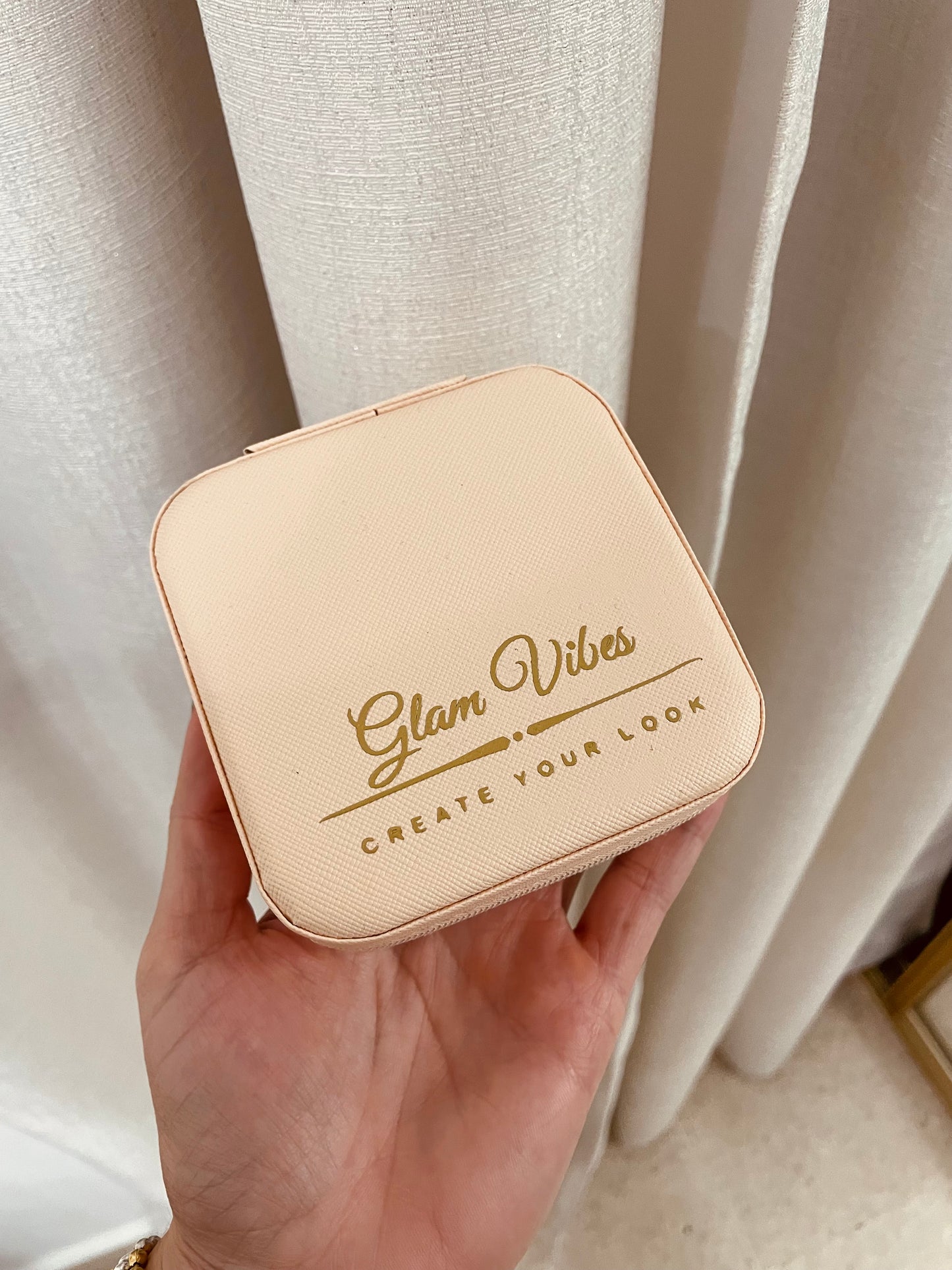 Jewelry Box Pink - Glam Vibes