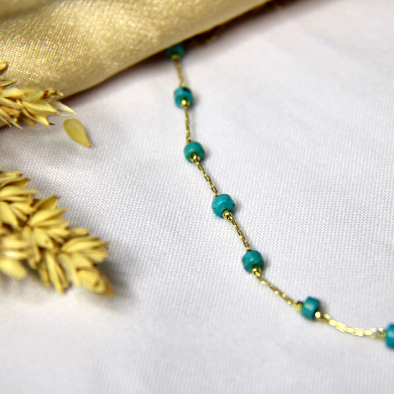 Turquoise chocker