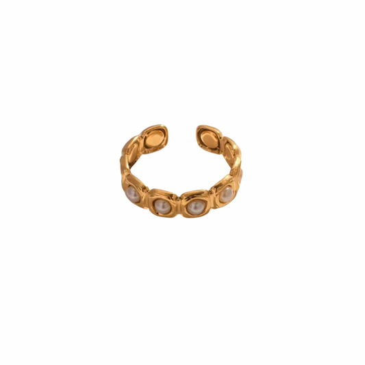 Pretty Pearl Ring