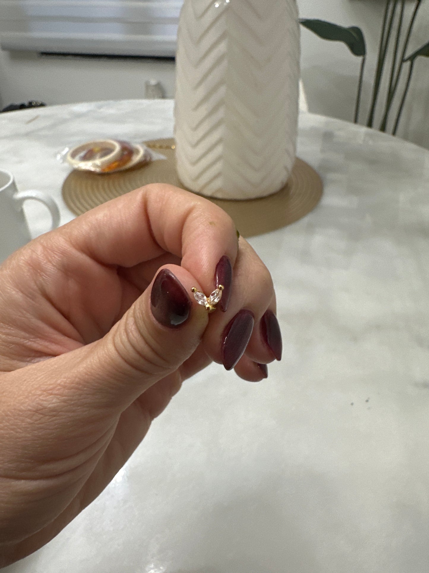 Elegance Mini studs