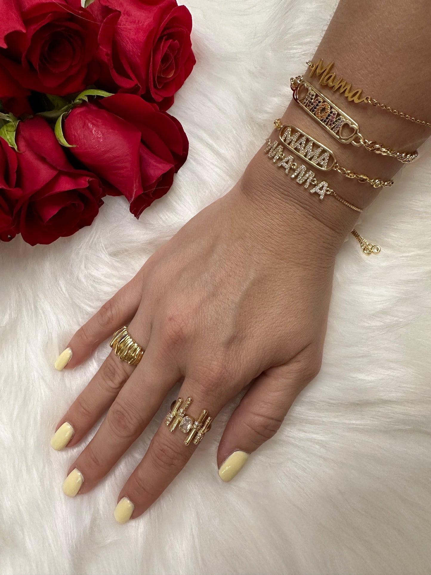 Mamá Bracelet