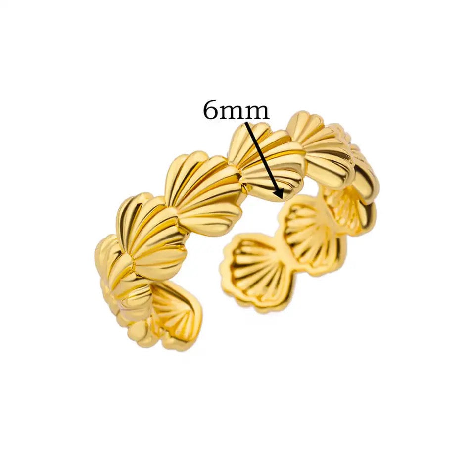 Clam Ring