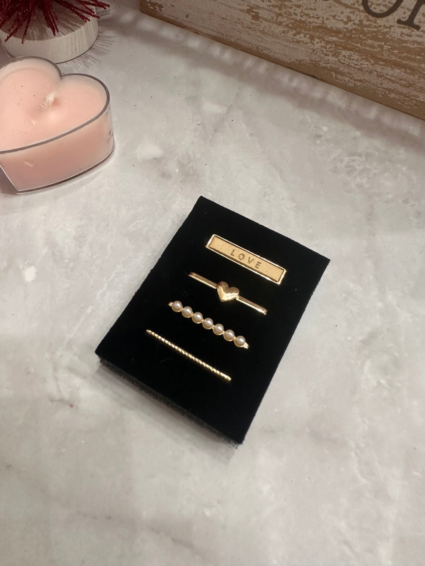 Love jewelry band