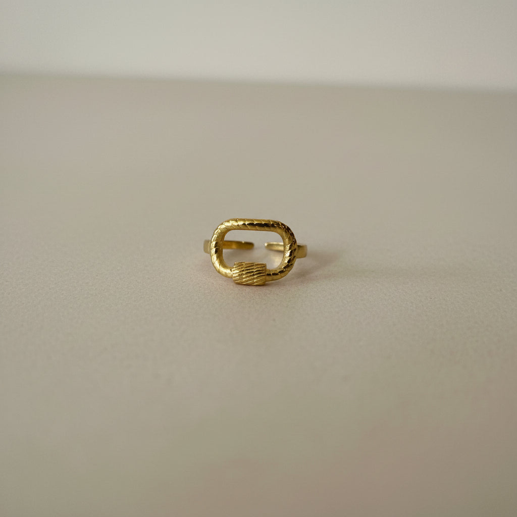 Victoria Ring