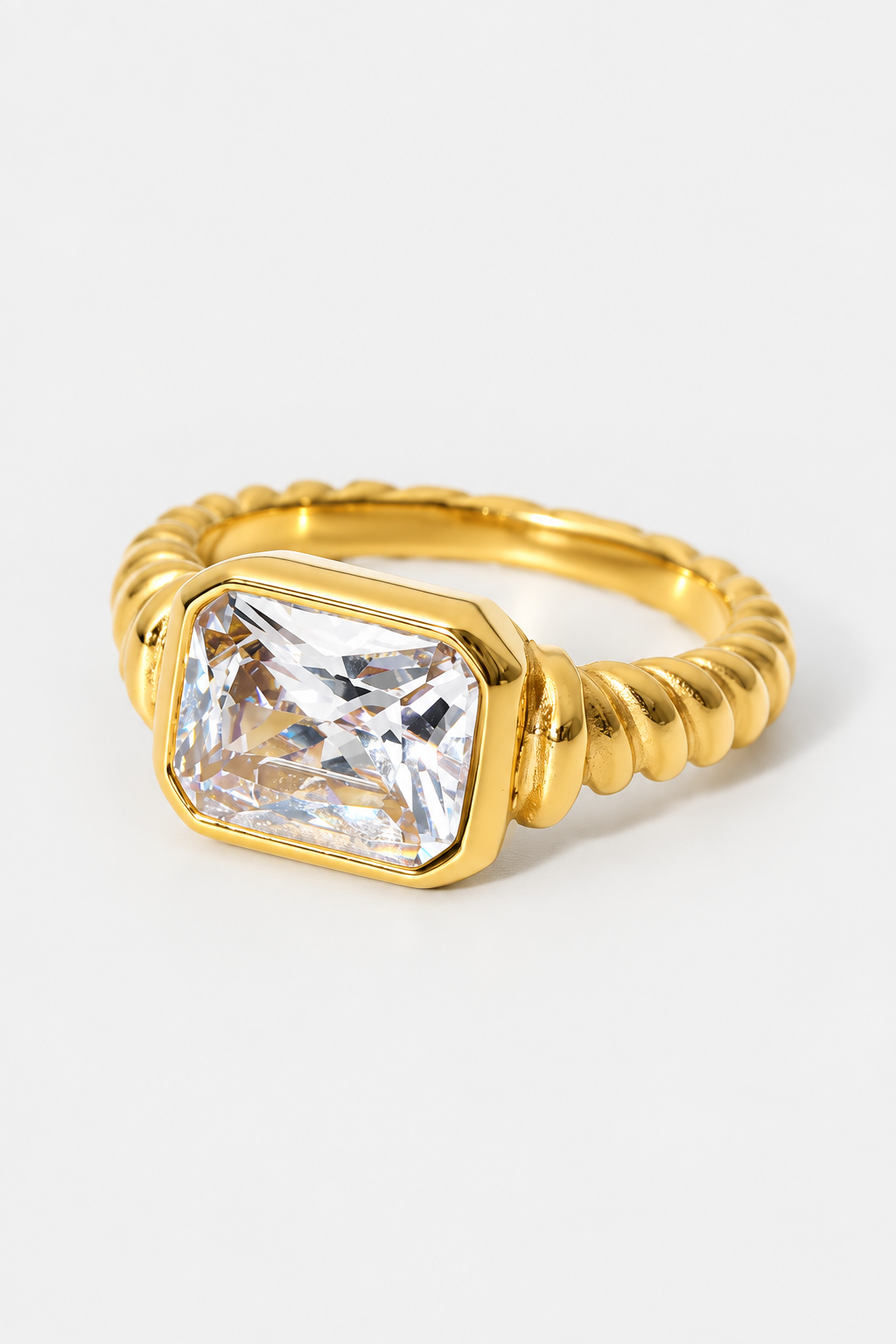Sparkling Ring