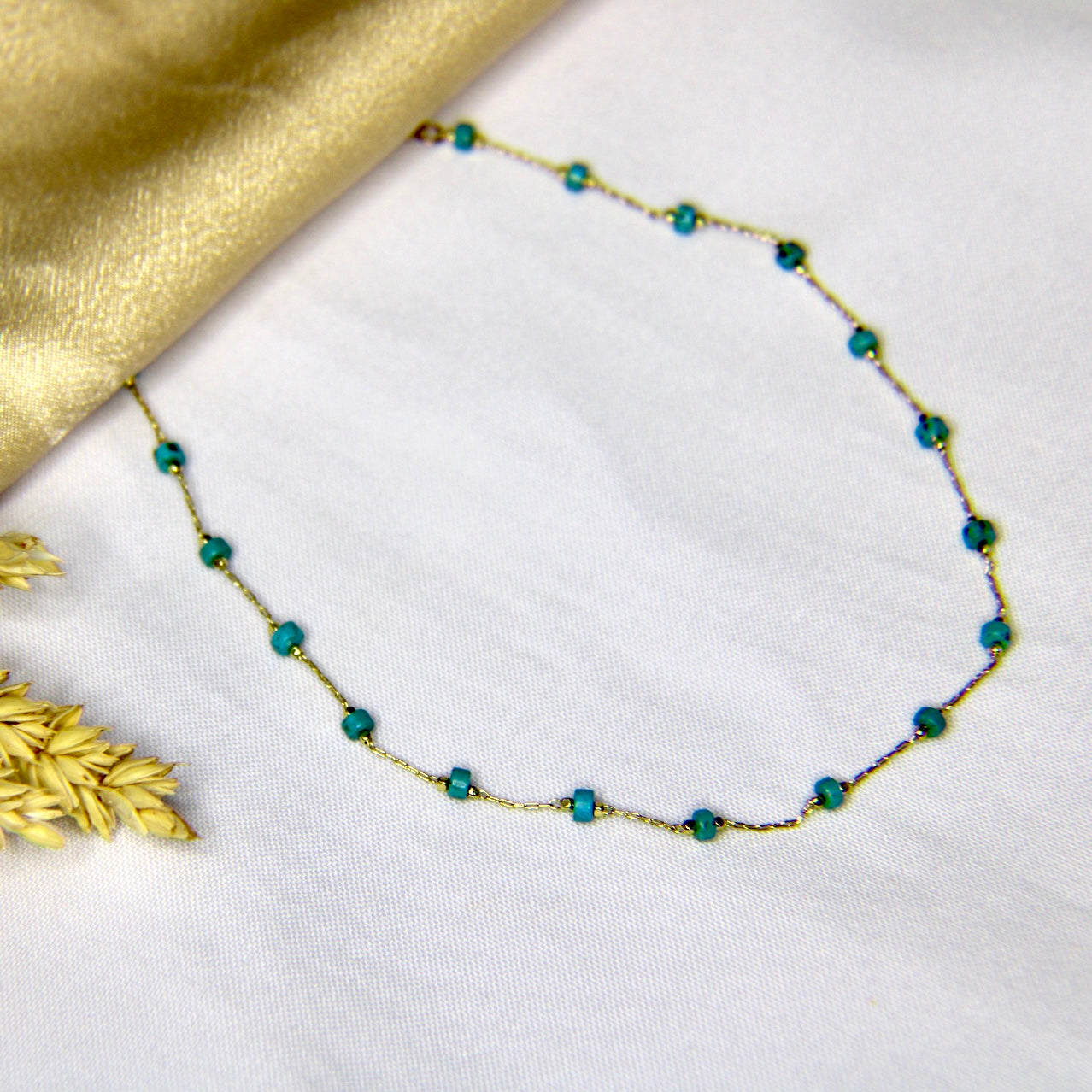 Turquoise chocker