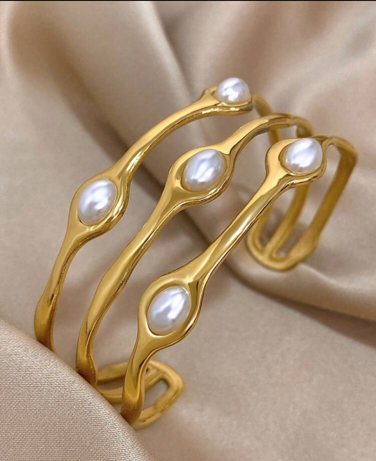 Pearl Bangle