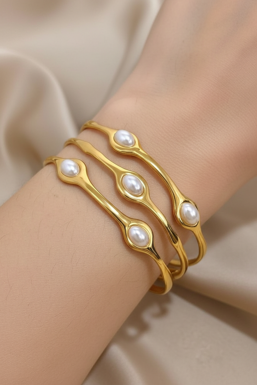 Pearl Bangle