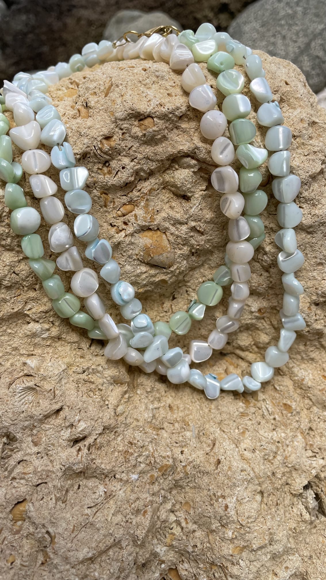 Mother of Pearl Necklace - Glam Vibes